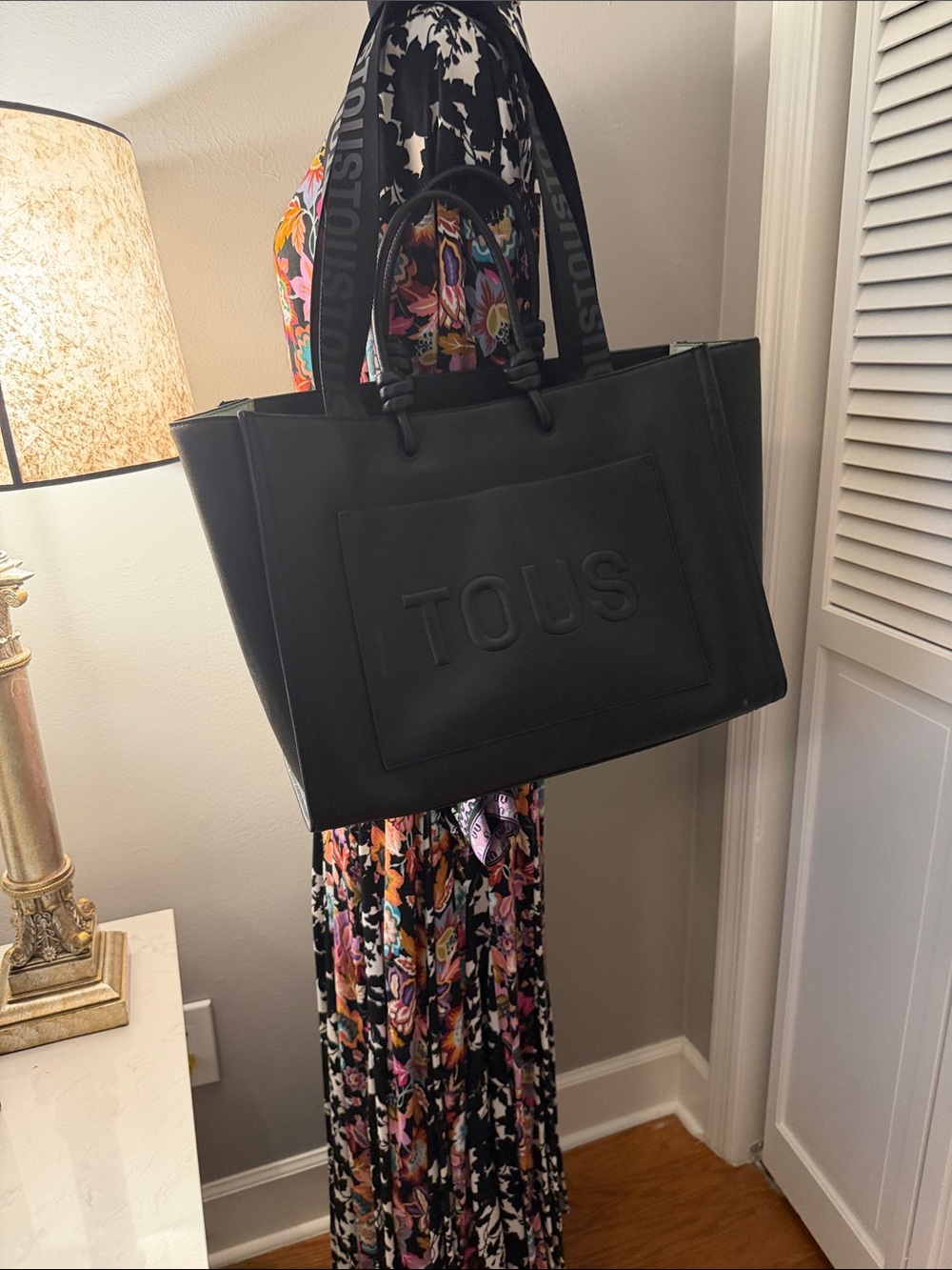 Rare AMAYA *TOUS leather tote / shopping bag purchased in Beverly Hills 2025.